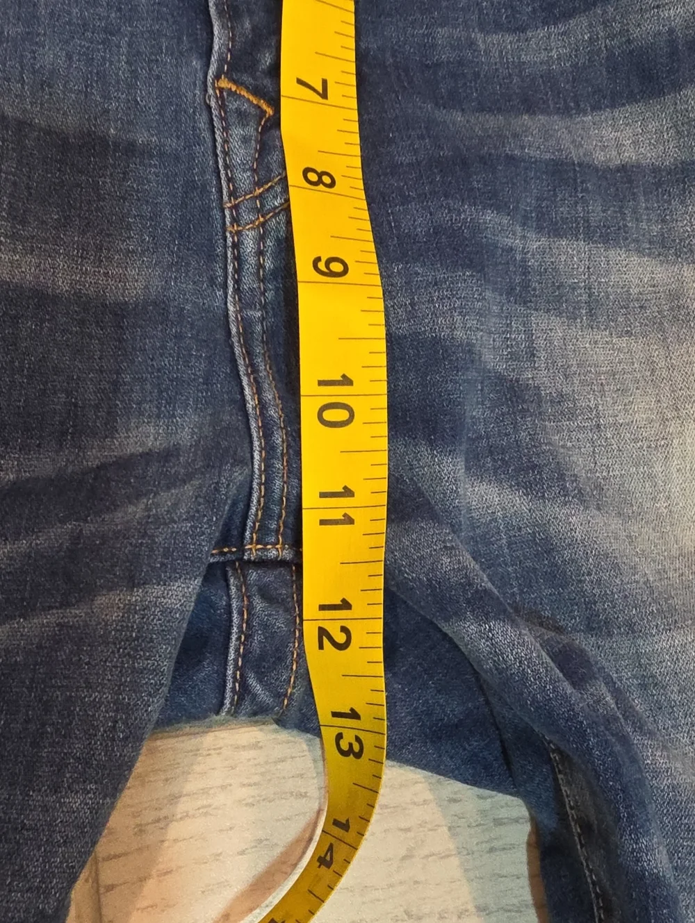 True Religion Rocco Relaxed Skinny Distressed Men's Size 38x34 Stretch